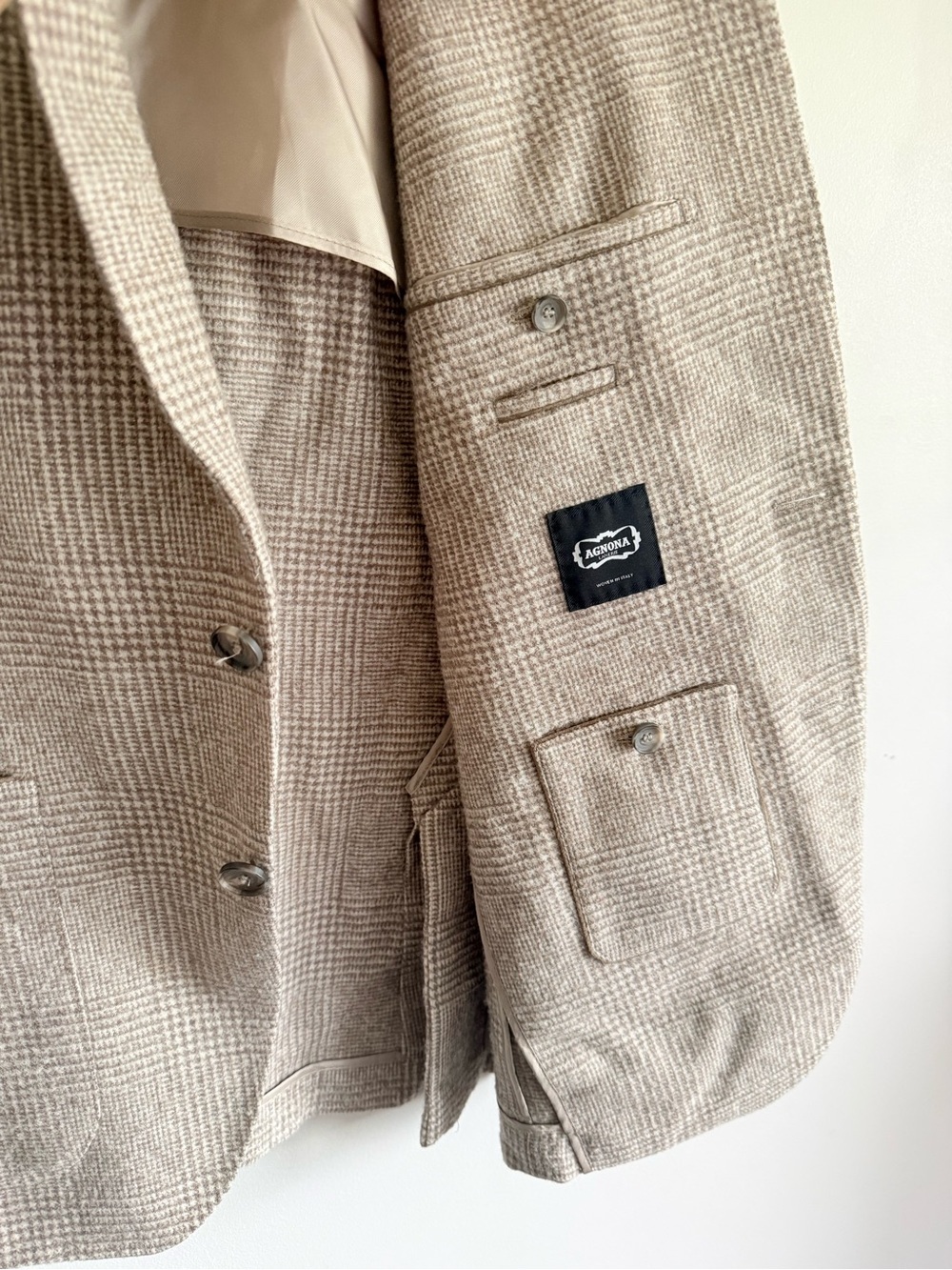 Hugo Boss Vintage Unisex Beige Italian Woven Plaid Blazer - Picture 3 of 13